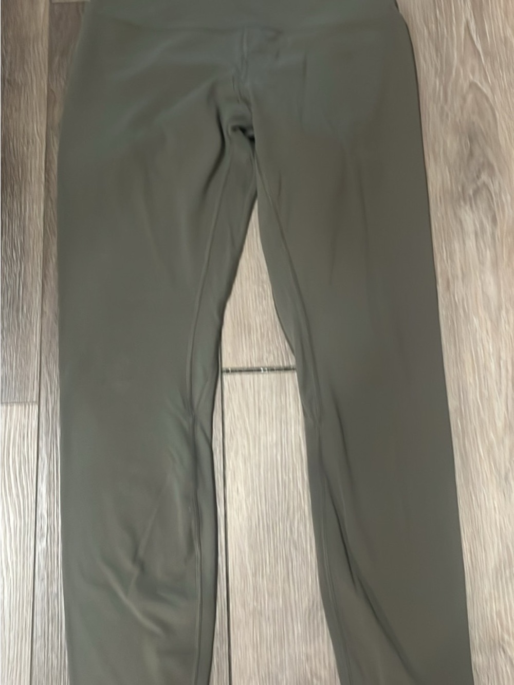 Womens lululemon Olive Green Performance Pants sz 8